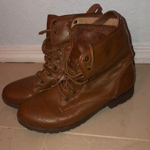 Winter boots by Rock & Candy